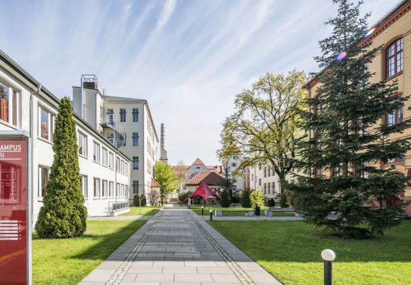 gls-sprachenzentrum-innehof-2.jpg