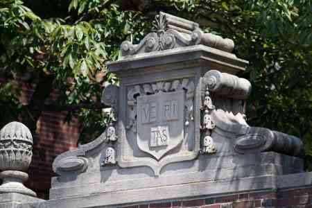 harvard-2.jpg.webp