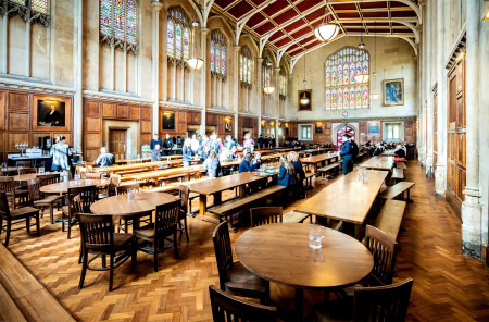 cheltenham-college-menjador-2.jpg
