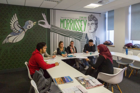 learn-english-with-ec-manchester-004.jpg