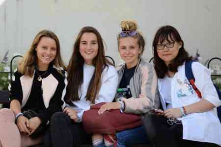 students-exploring-canterbury-2.jpg