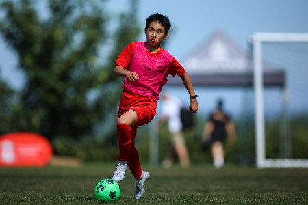 international-academy-liverpool-fc-boys-training-3.jpg