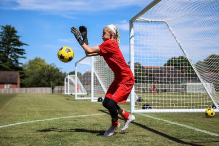liverpool-fc-football-goalkeeper-camp-2.jpg
